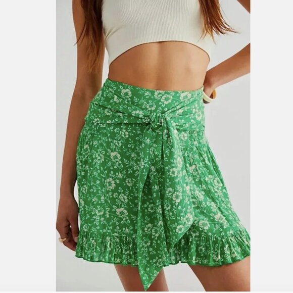 Free People Dresses & Skirts - Free People Suri Convertible Skirt FP One Green Floral Print Smocked Tie
